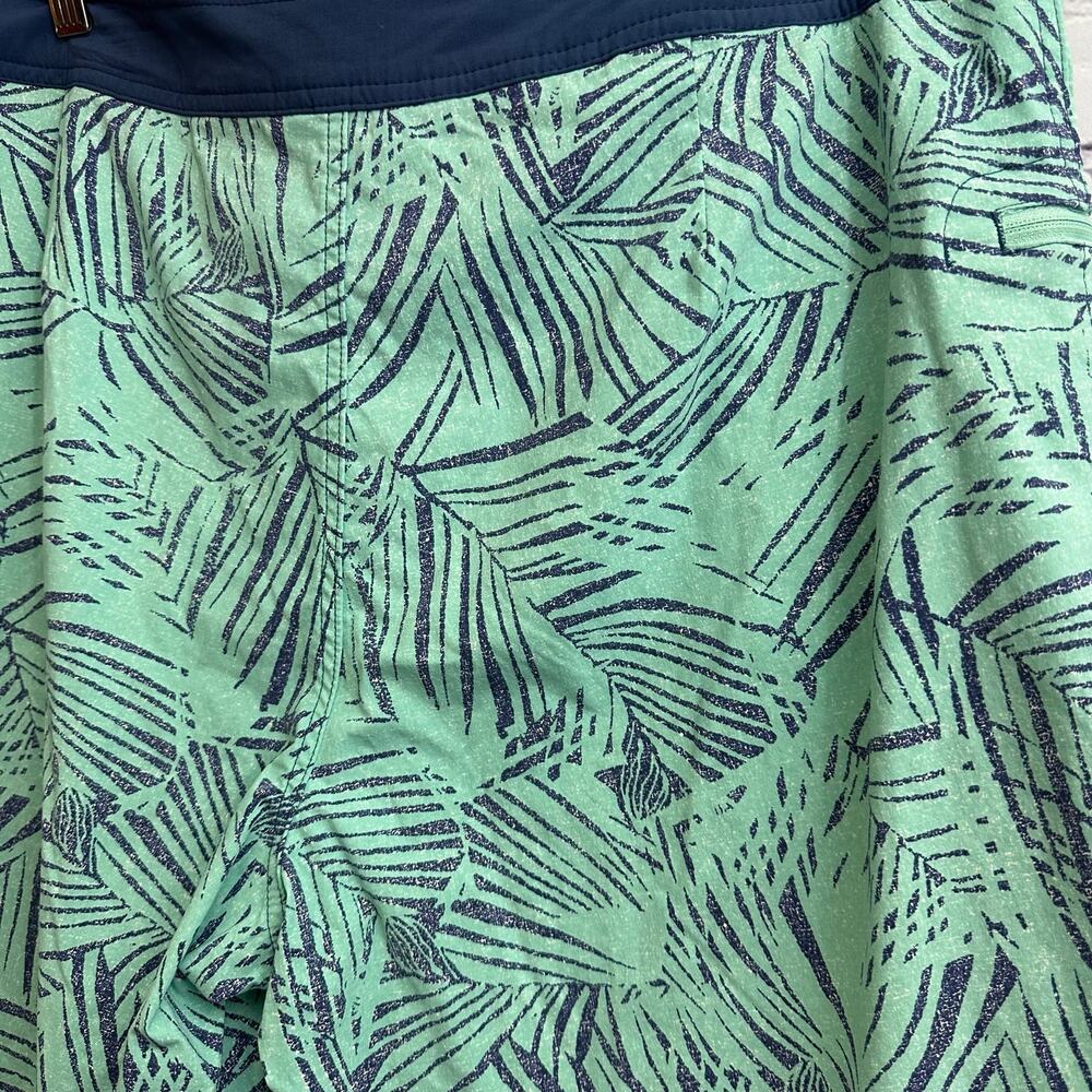 Patagonia Men's Stretch Wavefarer Board Shorts Rain Fern Speckle Size 36 Beach - Picture 5 of 9